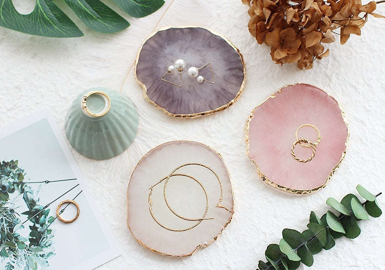 Nail Palettes Resin Agate Pieces Nail Painting Palette Decoration Storage Tray(White)