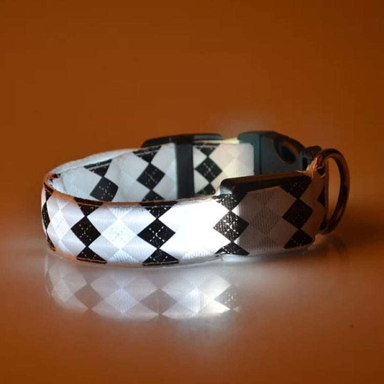 Plaid Pattern Rechargeable LED Glow Light Leads Pet Dog Collar for Small Medium Dogs, Size:L(White)