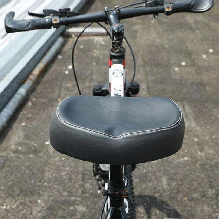 Bicycle Seat Mountain Bike Seat Cushion Shock Absorption no Nose Saddle Riding Equipment(Red)