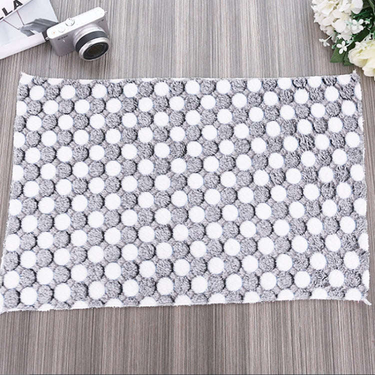 Soft Flannel Pet Blanket Dots Printed Breathable Bed Mat Warm Pet Sleeping Cushion Cover for Pet ...