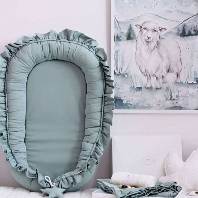 Lace Cotton Baby Uterus Bionic Bed Portable Newborn Bed Mat(Blue-green)