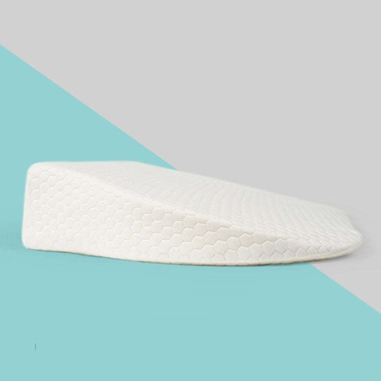 Newborn Baby Anti-spitting Milk Ramp Pad Ridge Protection Anti-spill Pillow(White Plaid)