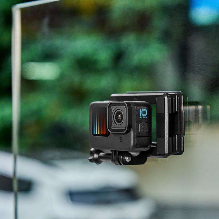 060 Outdoor Live Action Camera Magnetic Bracket with Adjustable Lanyard(Black)