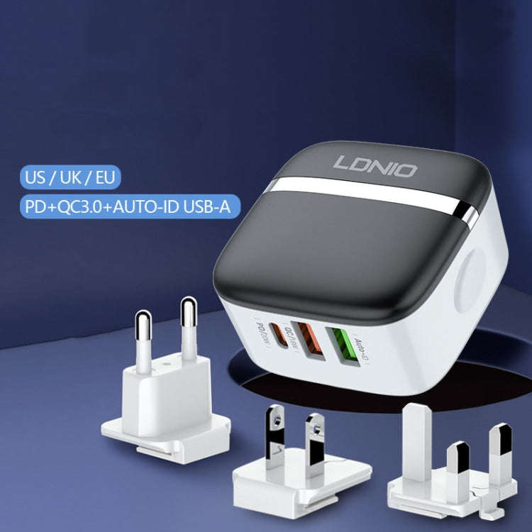 LDNIO A3513Q 32W QC3.0 3 USB Ports Phone Adapter EU Plug with Type-C Cable