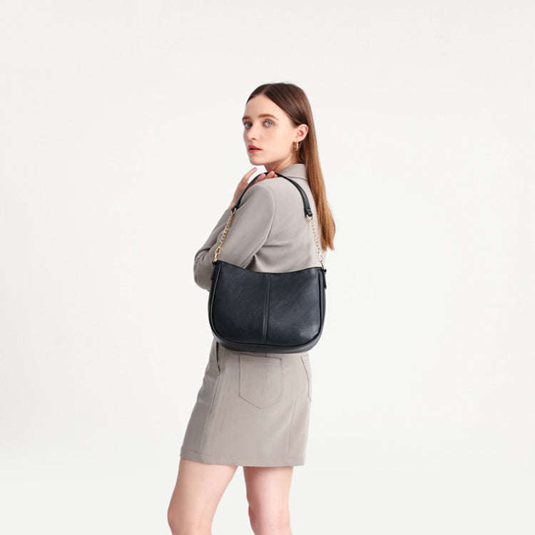 270 Large Capacity Single-shoulder Crossbody Chain Bag Leather Adjustable Underarm Bag(Black)