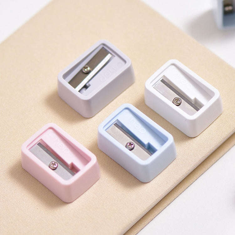 5pcs Deli 0594 Mini Portable Children Pencil Sharpener(Random Color Delivery)