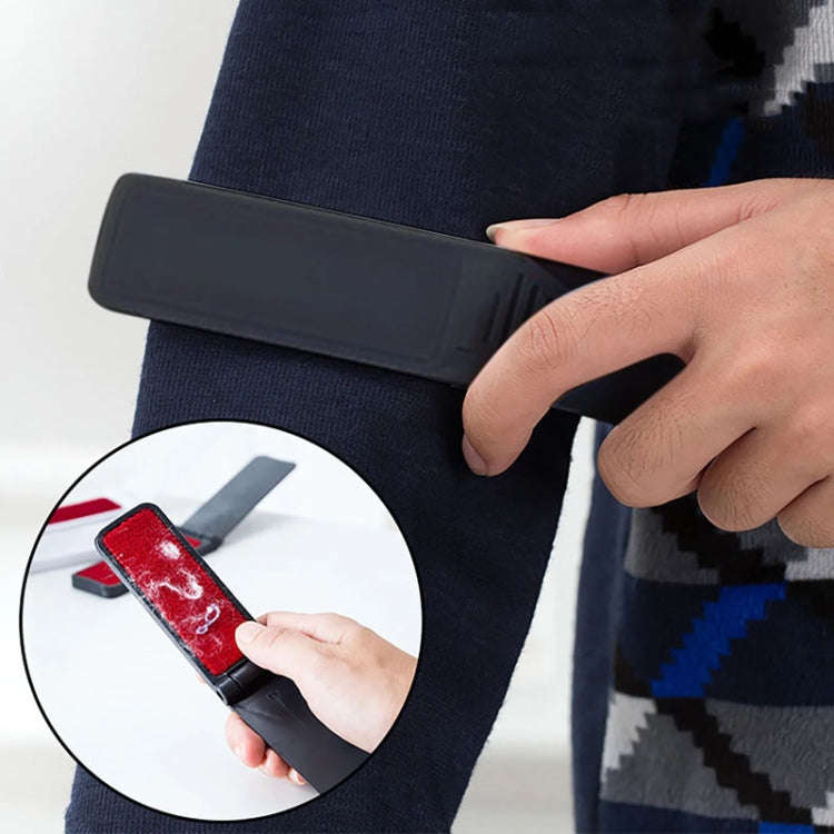 Portable Clothes Hair Removal Brush Folding Static Hair Remover(Black)