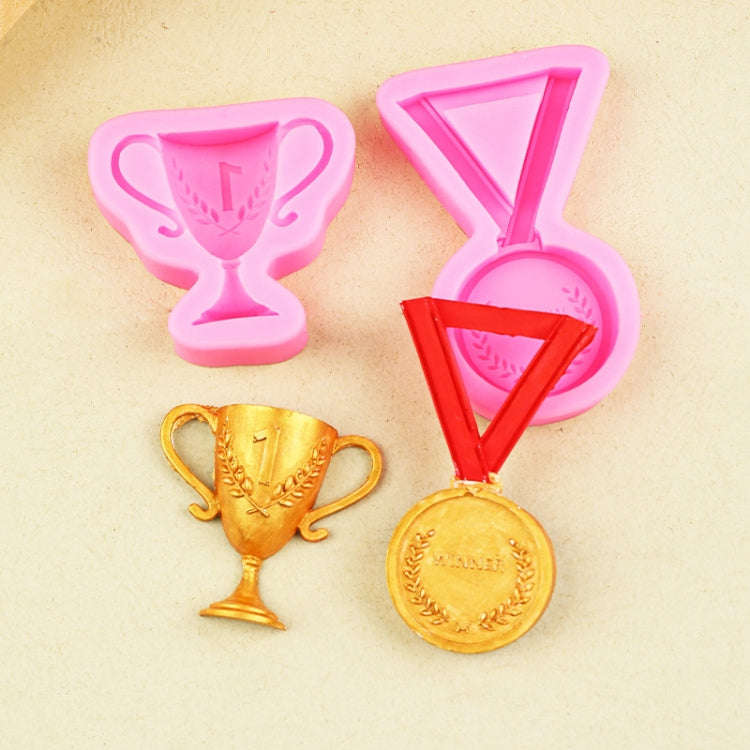 Sports Car Trophy Medal Tire Silicone Mold Glue Plaster Candle Baking Decorative Mold, Specificat...