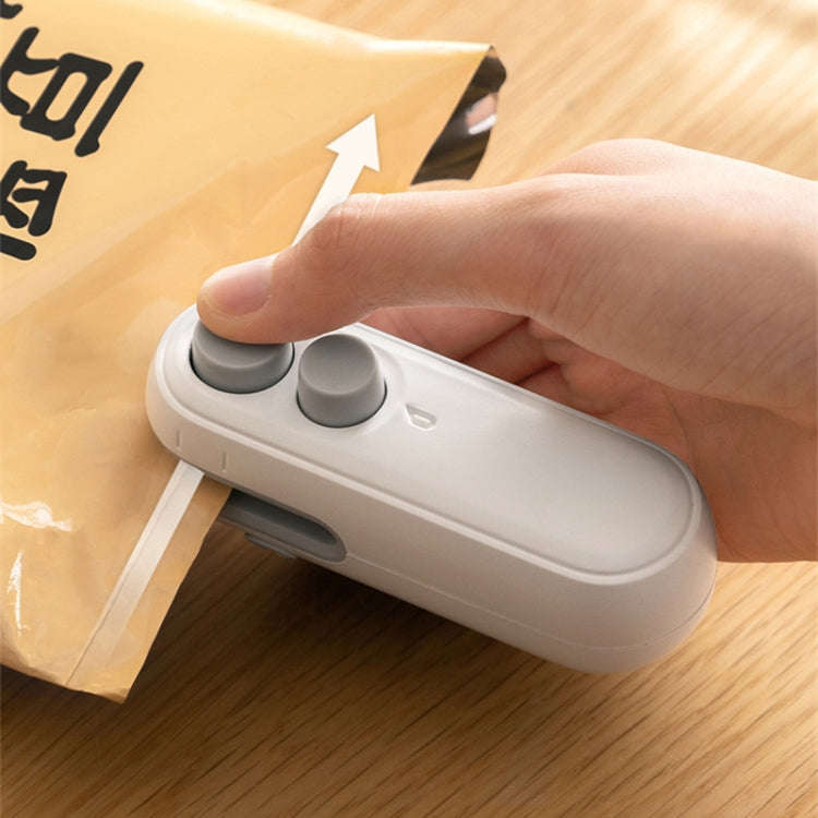 Small 2-in-1 Rechargeable Magnetic Snack Sealer Household Mini Sealing Machine(White)