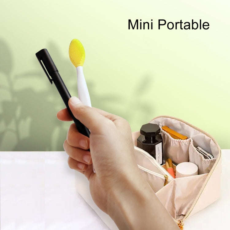Silicone Cleaning Brush Beauty Tool Double Side Nose To Clean Blackhead Removers(Color Random Del...
