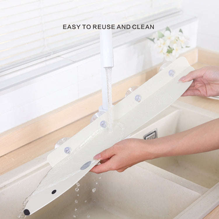 Cartoon Bear Kitchen Sink Water Deflector Sink Suction Cup Splash Protection Tools(White)