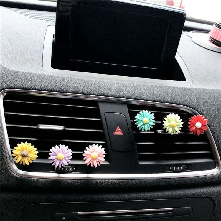Colorful Resin Daisy Car Air Vent Aromatherapy Decorative Clip, Color: Blue