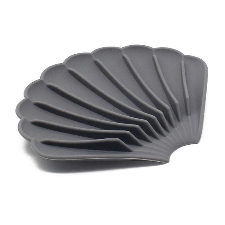 15x12.5x1.5cm Drainable Silicone Soap Box No Hole Deflector Soap Dish Shell Shape Non-Slip Soap H...