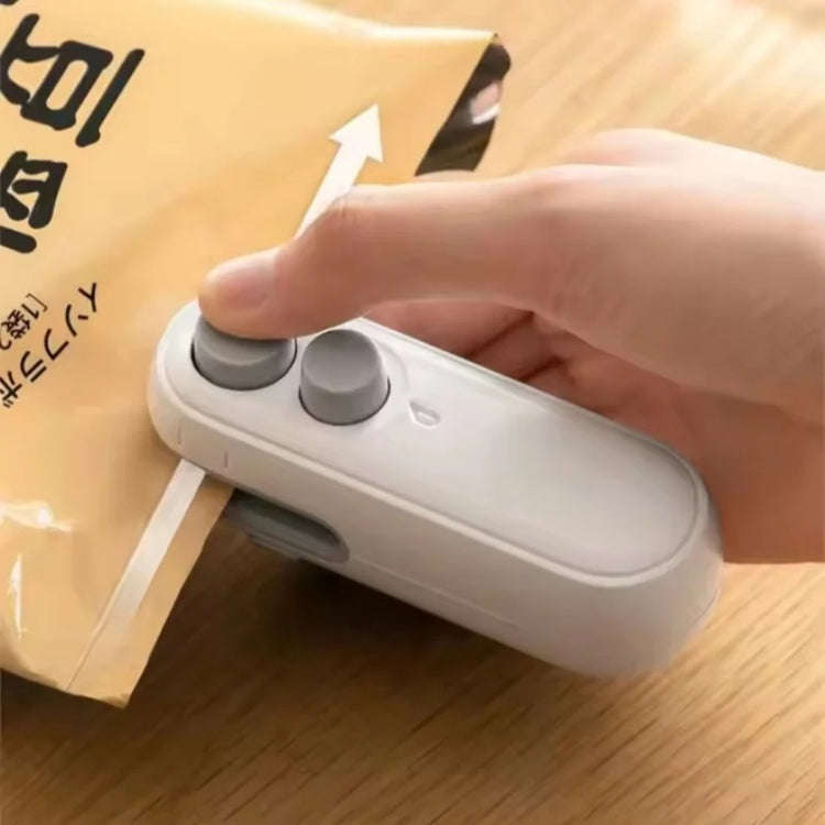 2 In 1 Vacuum Sealing Machine Portable Pressure Plastic Bag Sealing Device With Cutter(White)