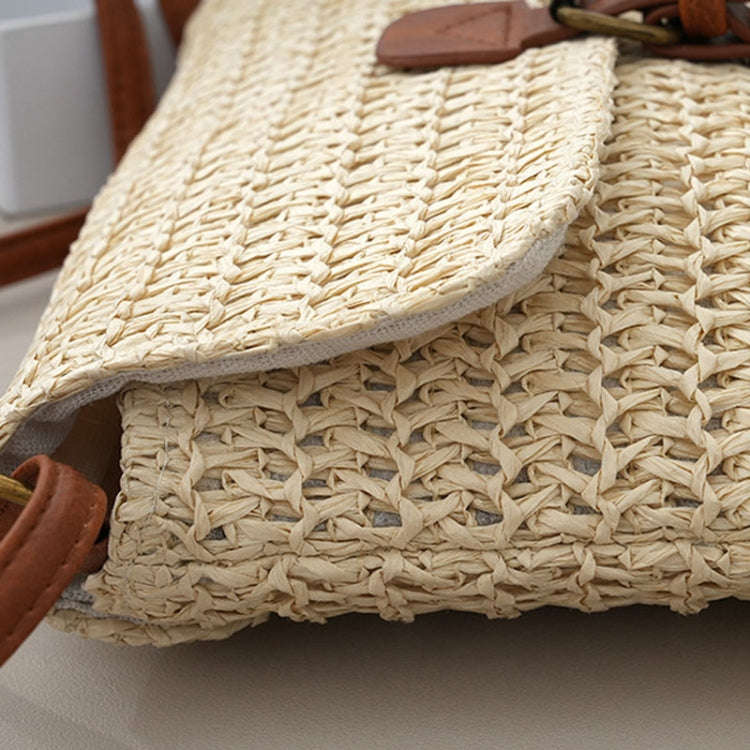 Women Retro Messenger Bag Travel Crossbody Straw Bag(Beige)