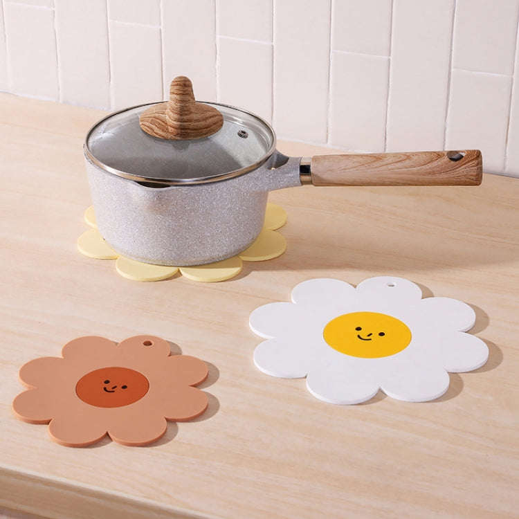 Sunflower Cute PVC Heat Insulation Mat Household High Temperature Resistant Table Pad, Style: Bro...