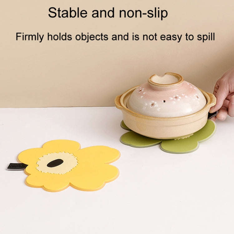 2pcs / Set Household Leaf Heat Insulation Mat Kitchen High Temperature Resistant Baking Placemats...