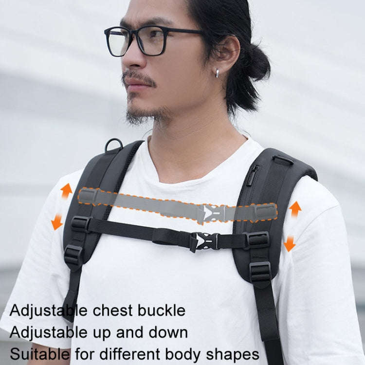 Cwatcun D108 Large Hard Shell Shoulder Camera Bag Waterproof Shockproof Photography Pack