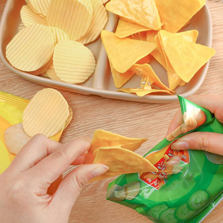 2pcs Potato Chip Sealing Clips Faux Shape Fun Handbook Decoration Food Bag Storage Clips(Triangle)