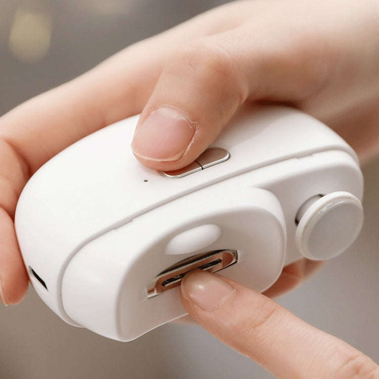 CH-705 2-in-1 Multifunctional Electric Nail Grinder with Light Children Anti-pinch Nail Clippers(...