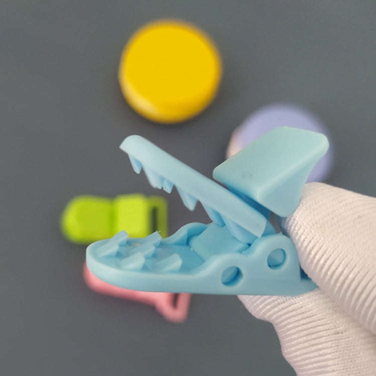 10pcs Baby Pacifier Anti-drop Chain Clips Cartoon Crocodile Clips Pacifier Clamps(Color Random Sh...
