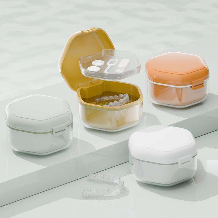 Invisible Braces Box Orthodontic Retainer Organizer Portable Denture Braces Storage Case(Yellow)
