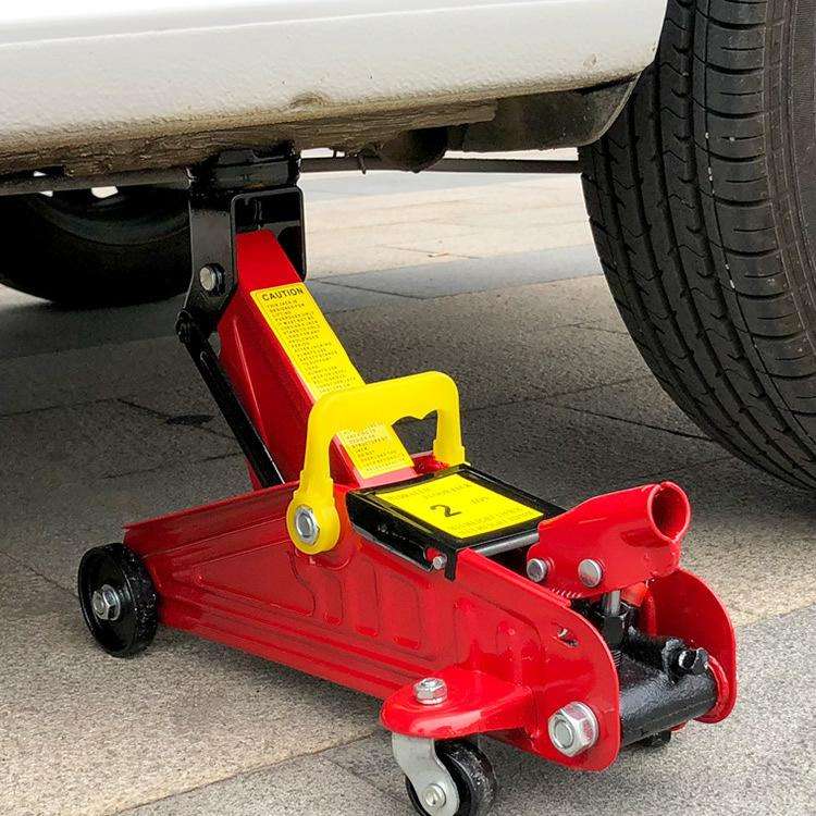 Horizontal Manual Hydraulic Car Jack For Tire Change Lifting Tool(2 Tons 5.5 kg Plastic Box)