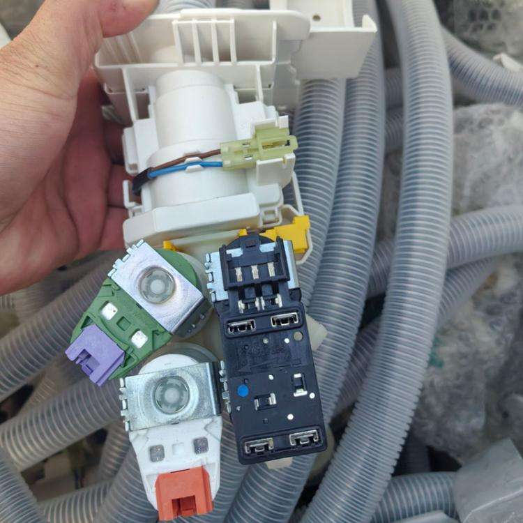 8001033187 For Siemens Drum Washing Machine Water Inlet Hose