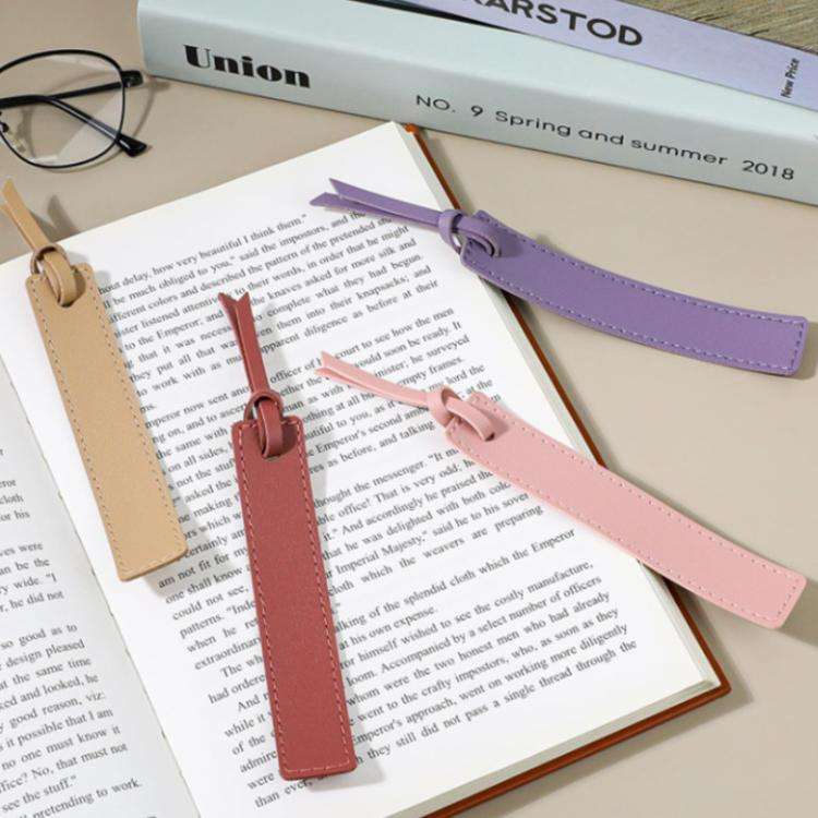 Leather Divider Bookmarks Portable Office Bookmark Holder Reading Divider(Black)