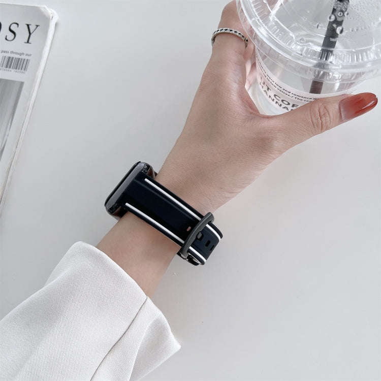 Two-color Silicone Hydraulic Buckle Watch Band For Apple Watch Series 9&8&7 41mm / SE 3&SE 2&6&SE...