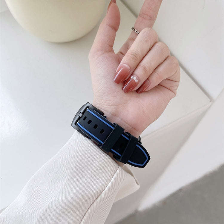 Two-color Silicone Hydraulic Buckle Watch Band For Apple Watch Series 9&8&7 41mm / SE 3&SE 2&6&SE...