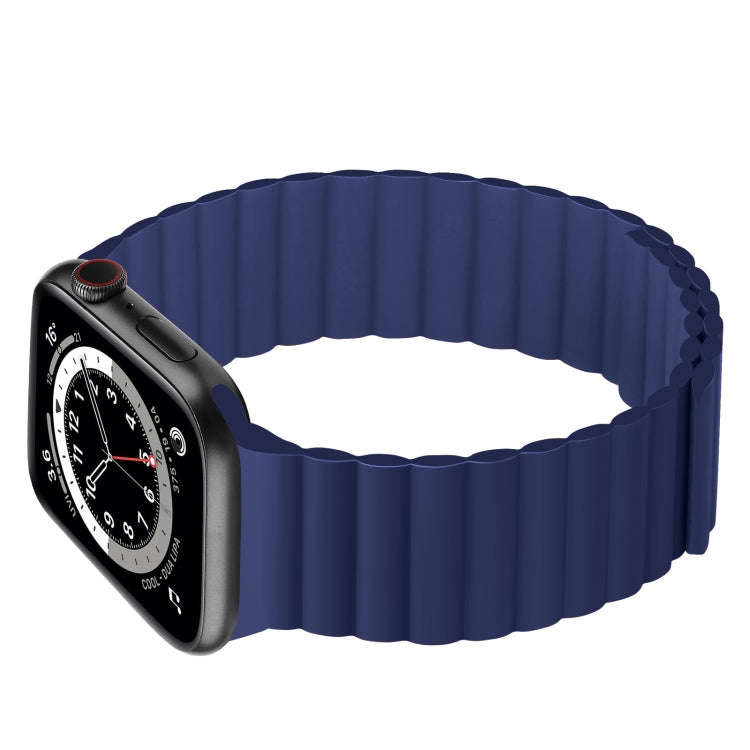 Silicone Magnetic Integrated Short Strap Watch Band For Apple Watch Series 9&8&7 41mm / SE 3&SE 2...