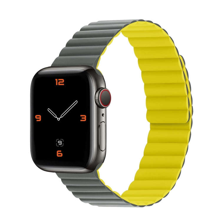 Silicone Magnetic Integrated Short Strap Watch Band For Apple Watch Series 8&7 45mm / SE 2&6&SE&5...