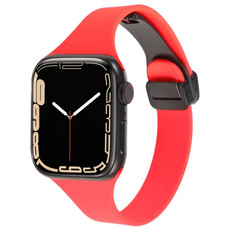 For Apple Watch SE 2022 44mm Magnetic Buckle Slim Silicone Watch Band(Red)