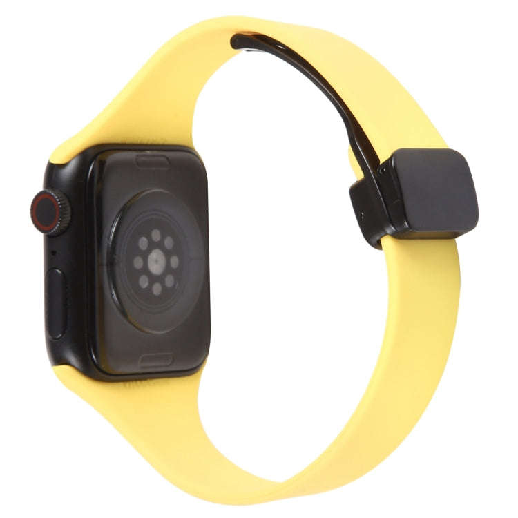 For Apple Watch SE 2022 44mm Magnetic Buckle Slim Silicone Watch Band(Light Yellow)