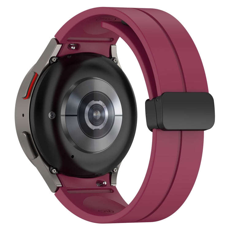 For Samsung Galaxy Watch 6 / 6 Classic Magnetic Folding Black Buckle Silicone Watch Band(Wine Red)