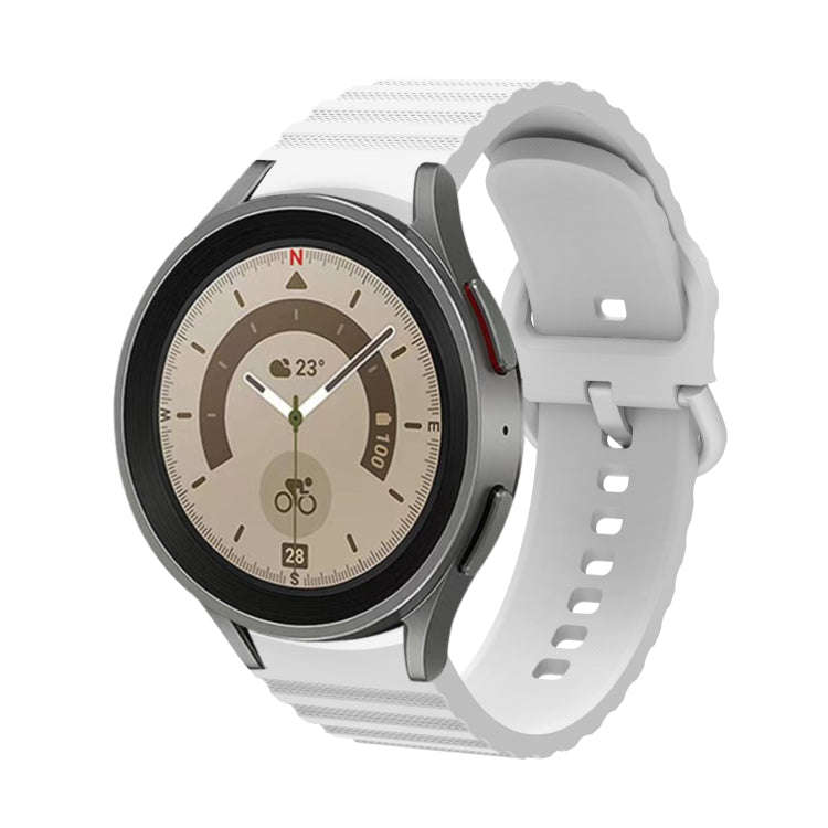 For Samsung Galaxy Watch 6 / 6 Classic Wave Dotted Pure Color Buckle Silicone Watch Band(White)