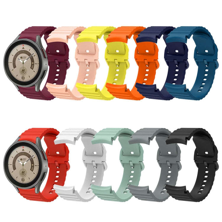 For Samsung Galaxy Watch 6 / 6 Classic Wave Dotted Pure Color Buckle Silicone Watch Band(White)