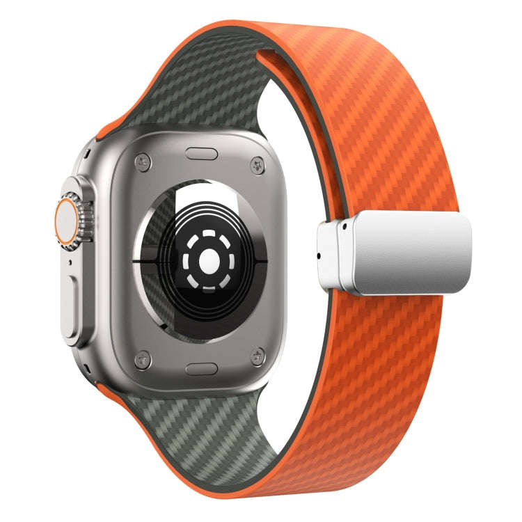 For Apple Watch SE 2022 44mm Carbon Fiber Magnetic Silver Buckle Watch Band(Orange Grass)