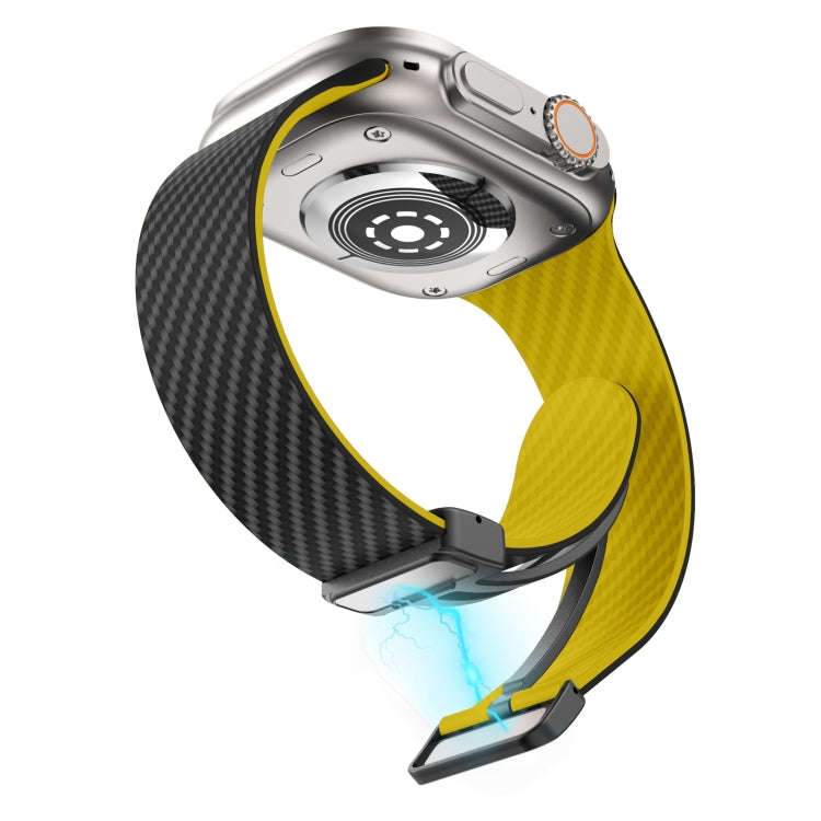 For Apple Watch Ultra 2 49mm Carbon Fiber Magnetic Black Buckle Watch Band(Black Yellow)