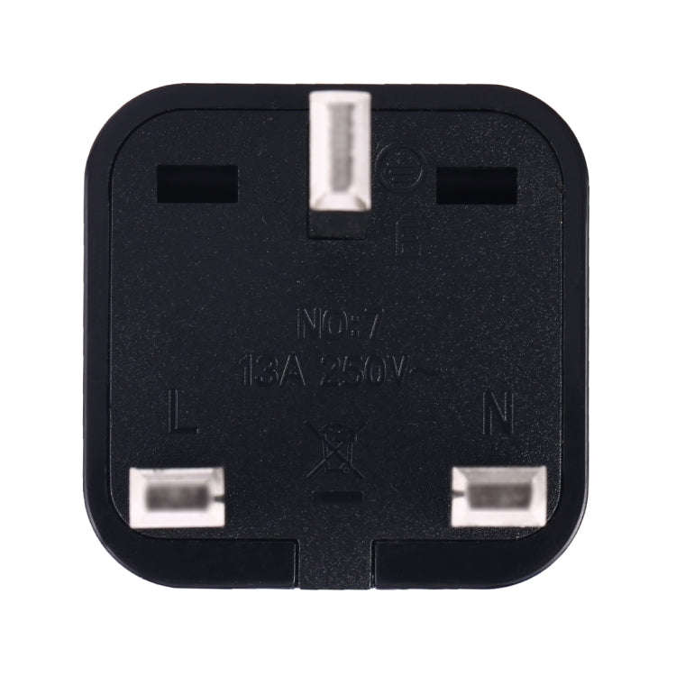 Portable Universal Socket to UK Plug Power Adapter Travel Charger (Black)