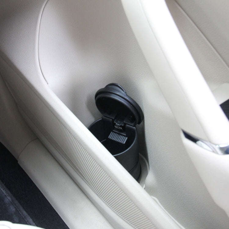 Portable Car Ashtray, Size: 6.9x6.9x10 cm