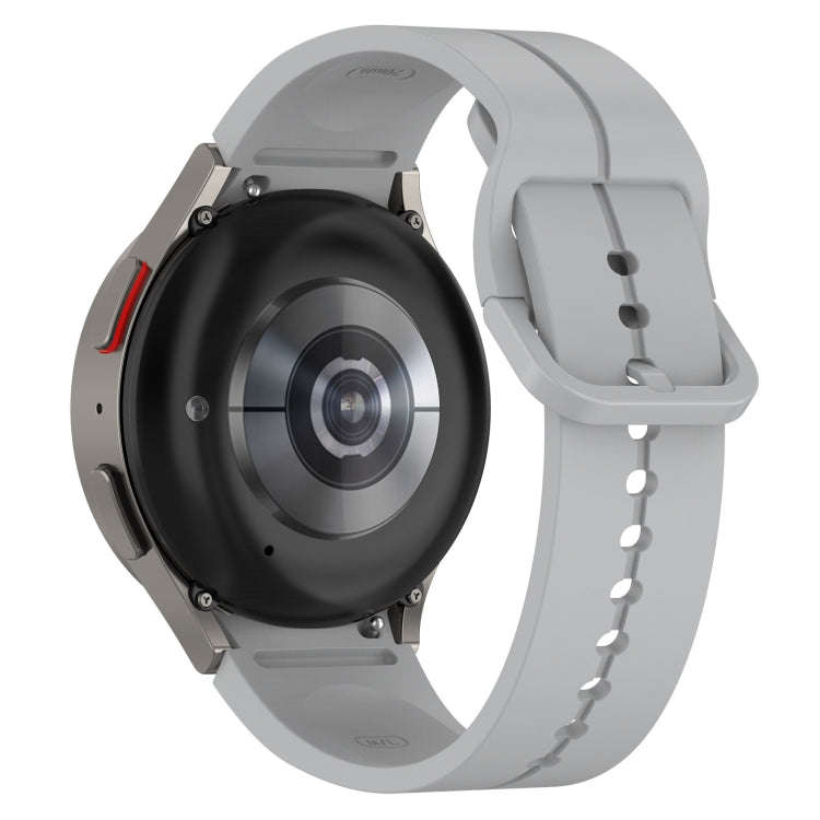 For Samsung Galaxy Watch 6 / 6 Classic Grooved Color Buckle Silicone Watch Band(Light Gray)