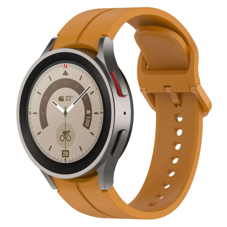 For Samsung Galaxy Watch 6 / 6 Classic Grooved Color Buckle Silicone Watch Band(Yellow)