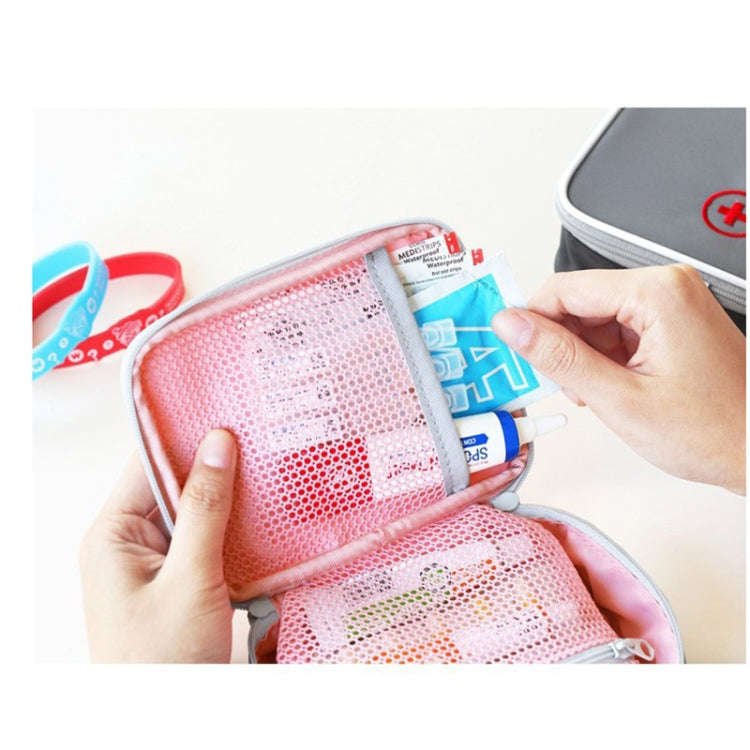 Cute Heart Mini Medicine Bag First Aid Emergency Kits Organizer Outdoor Household Pill Bag, Size:...