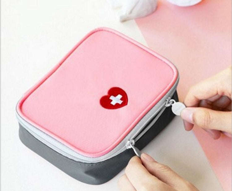 Cute Heart Mini Medicine Bag First Aid Emergency Kits Organizer Outdoor Household Pill Bag, Size:...