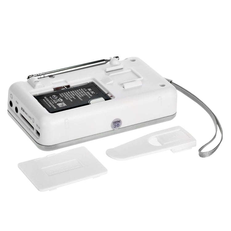 L-938  MP3 Audio Player FM Radio Support  SD MMC Card AUX-IN Earphone-out(White)