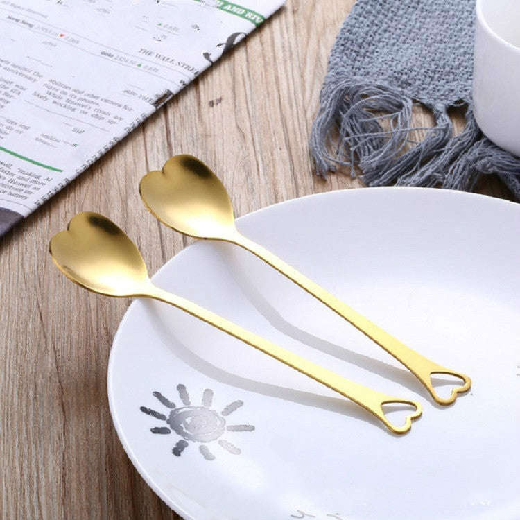 2 PCS Stainless Steel Spoon Portable Metal Coffee Teaspoon Creative Love Heart Shaped Wedding Par...