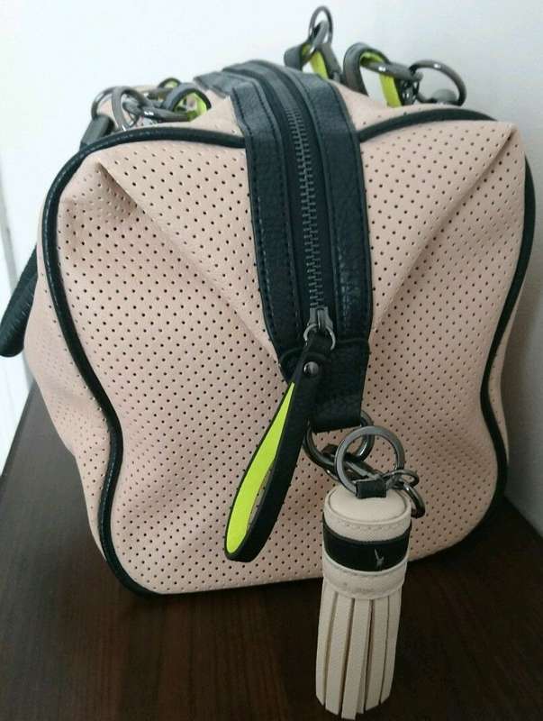 PAUL'S BOUTIQUE London Porter Bag
