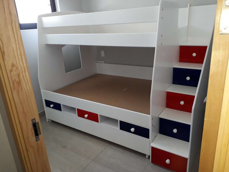 Storage bunk Bed - single over three quarter